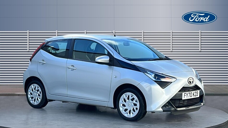 Toyota Aygo 1.0 VVT-i X-Play 5dr Petrol Hatchback